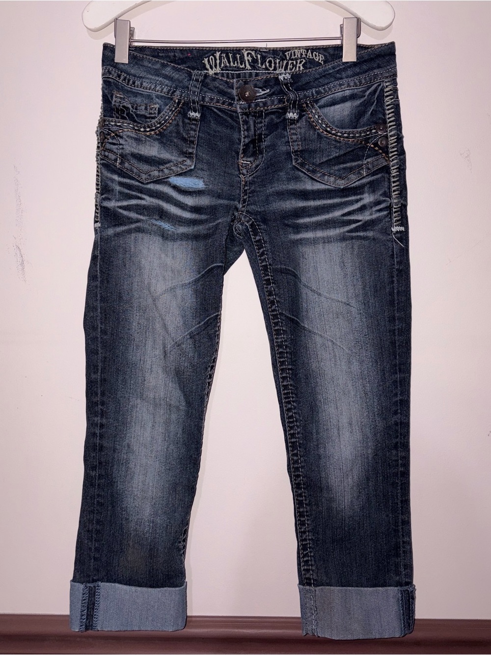 Wallflower Vintage Y2K Capris